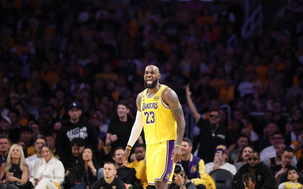 炒股配资开户平台 这谁TM能想得到？？湖人3-0火箭！联盟今年最早的3-0！